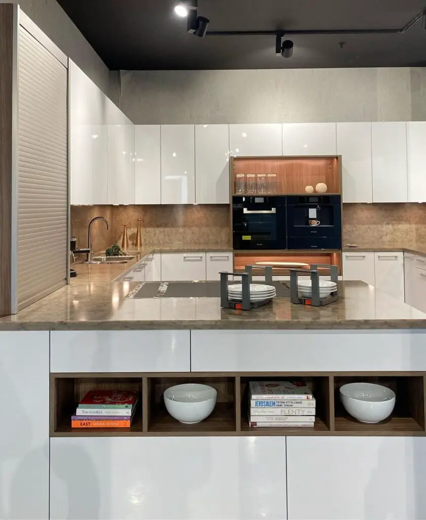 Compact Kitchen Delivers Big on Practical Style