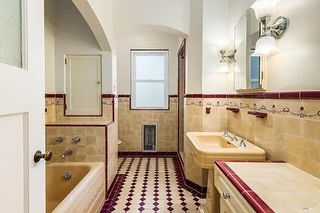 Vintage bathroom yellow tiles burgundy trim